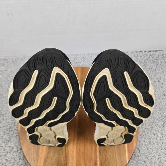 New Balance Women 9B Fresh Foam X 880v14 Black White Daily Gym Road Running Shoe - Picture 9 of 13